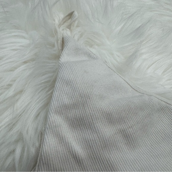 Free People Intimately Seamless Ribbed V Neck Crop Bra Tank Top White - Picture 5 of 15